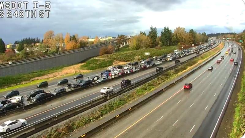 Image for "Massive Pileup on I-5: Chaos Ensues as Dozens of Vehicles Collide Near Kent"